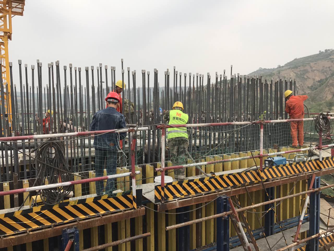 无日天沟7#36-42m混凝土浇筑 (2).JPG